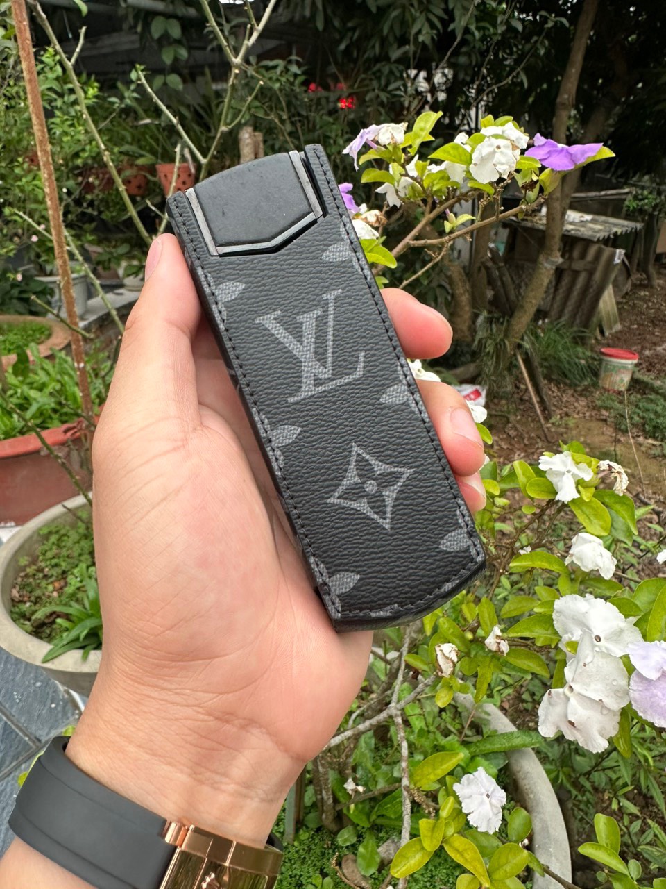 Bao da Vertu Signature S LV